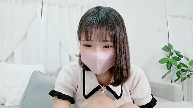 Snapshot of anone10101 chatting on 04/27/26, 04:38 anone10101 online show from 04/27/26, 04:38