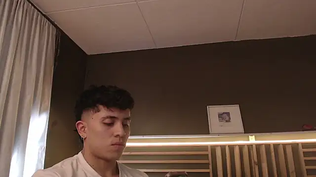 PaulEvens online show from 10/20/25, 01:11