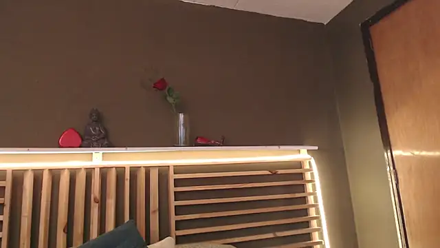 PaulEvens online show from 12/03/25, 01:20