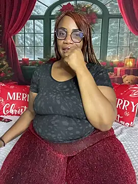 Snapshot of aranzzalatin chatting on 12/18/25, 12:06 aranzzalatin online show from 12/18/25, 12:06