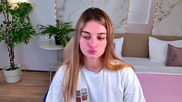 SweetyLicky online show from 06/09/26, 04:07