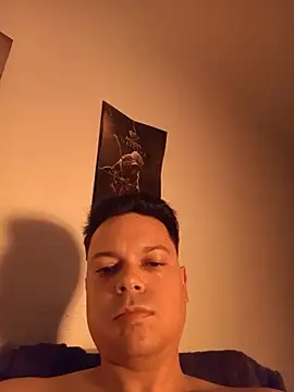 Snapshot of rayolexxx chatting on 07/18/26, 03:27 rayolexxx online show from 07/18/26, 03:27