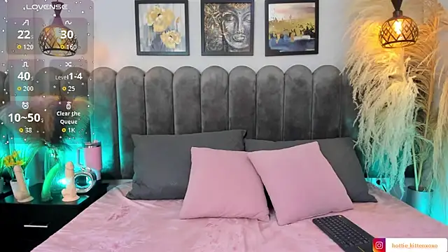 Viollet xoxo online show from 09/30/25, 08:14