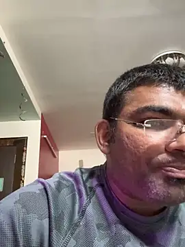 Snapshot of TELUGU-HYDDICK4u chatting on 03/04/26, 06:25 TELUGU-HYDDICK4u online show from 03/04/26, 06:25