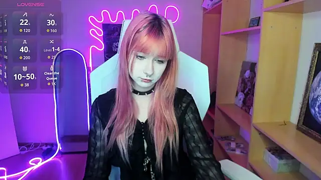 Snapshot of AmamiDark chatting on 10/04/25, 01:47 AmamiDark online show from 10/04/25, 01:47