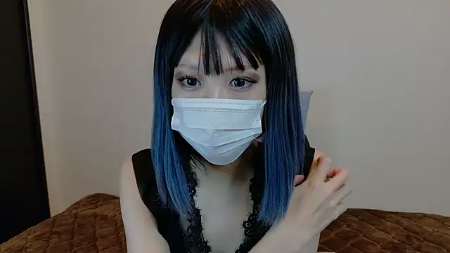 Snapshot of sarina_at chatting on 12/05/25, 04:21 sarina at online show from 12/05/25, 04:21