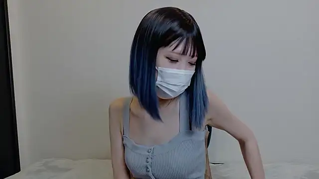 sarina at online show from 05/12/26, 04:31