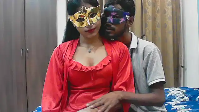 Snapshot of horny__couple_ chatting on 10/17/25, 04:31 horny couple online show from 10/17/25, 04:31