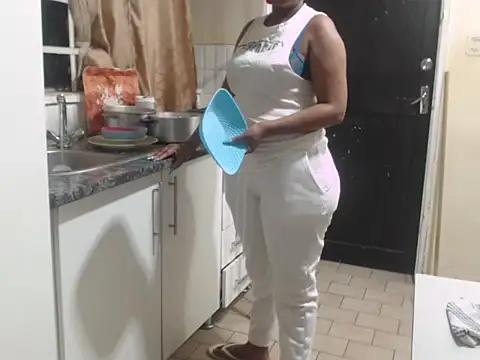 CouplesX96xx online show from 11/02/25, 04:53