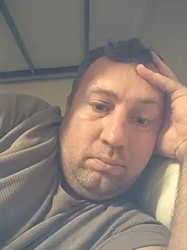 Batuhan3563 online show from 11/18/25, 04:44