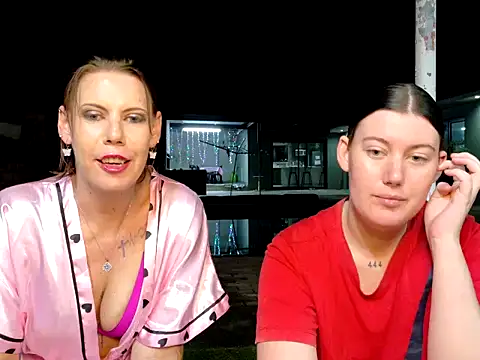 Snapshot of TheFun_House chatting on 02/07/26, 10:02 TheFun House online show from 02/07/26, 10:02