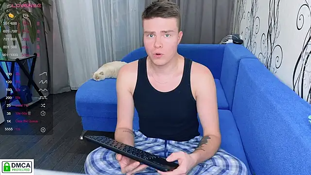 holy eggs 02 online show from 11/17/25, 05:08