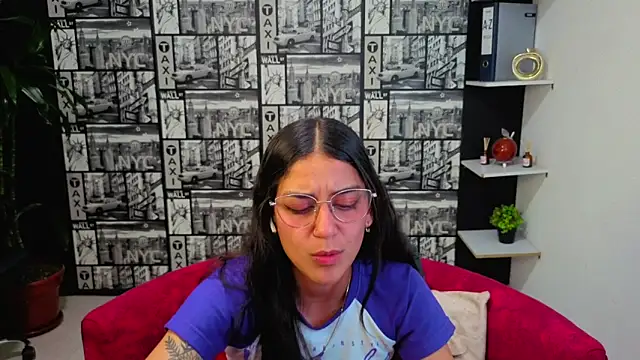 DanielaMonroe online show from 06/11/26, 02:53