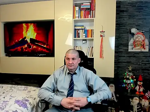 SpartacusDaddy48 online show from 02/17/26, 04:20