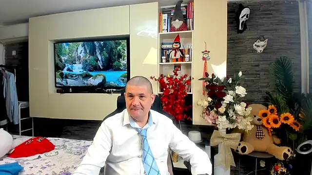SpartacusDaddy48 online show from 05/01/26, 11:15