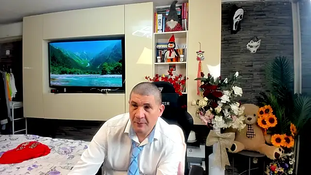 SpartacusDaddy48 online show from 05/04/26, 04:14