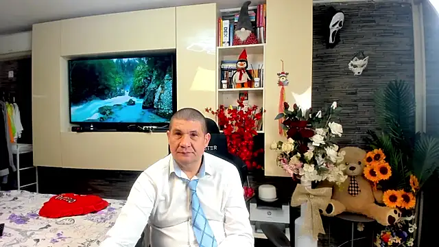 SpartacusDaddy48 online show from 05/07/26, 02:33