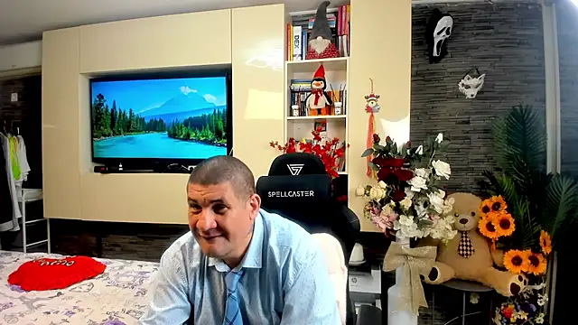 SpartacusDaddy48 online show from 05/09/26, 08:52