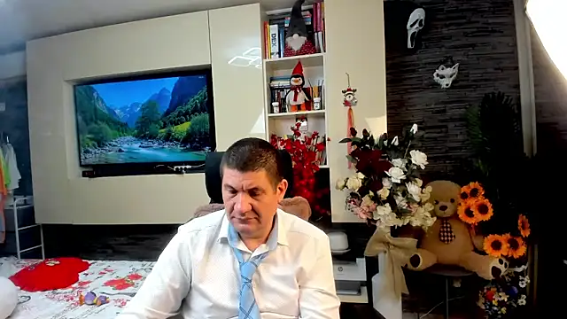 SpartacusDaddy48 online show from 05/23/26, 12:53