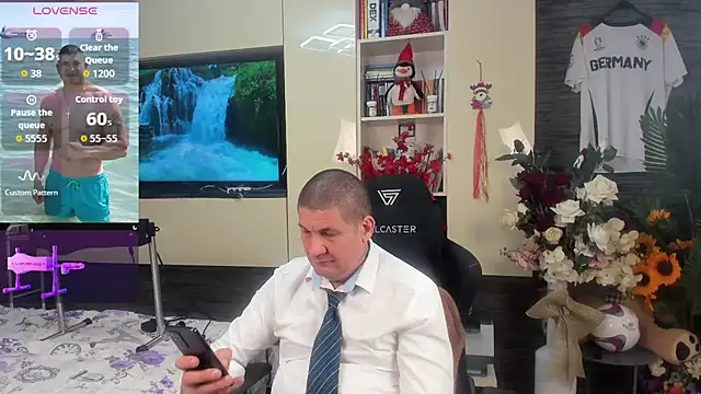 SpartacusDaddy48 online show from 06/27/26, 12:22