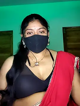 Snapshot of Telugu--Nadhini143 chatting on 10/18/25, 05:21 Telugu--Nadhini143 online show from 10/18/25, 05:21