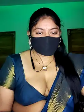 Snapshot of Telugu--Nadhini143 chatting on 10/25/25, 04:13 Telugu--Nadhini143 online show from 10/25/25, 04:13
