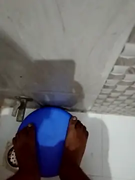 Snapshot of young18indian chatting on 02/12/26, 12:16 young18indian online show from 02/12/26, 12:16