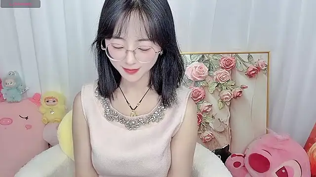 Snapshot of nini_a chatting on 05/30/26, 01:52 nini a online show from 05/30/26, 01:52