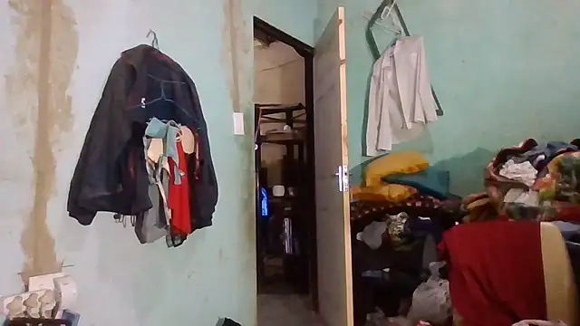 Nicky52 online show from 10/31/25, 06:20