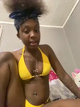 Snapshot of HennessyBaby21 chatting on 05/11/26, 04:07 HennessyBaby21 online show from 05/11/26, 04:07