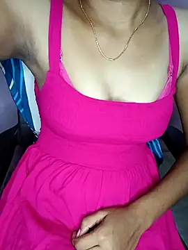 Snapshot of Nidhi_lovely chatting on 02/04/26, 03:23 Nidhi lovely online show from 02/04/26, 03:23