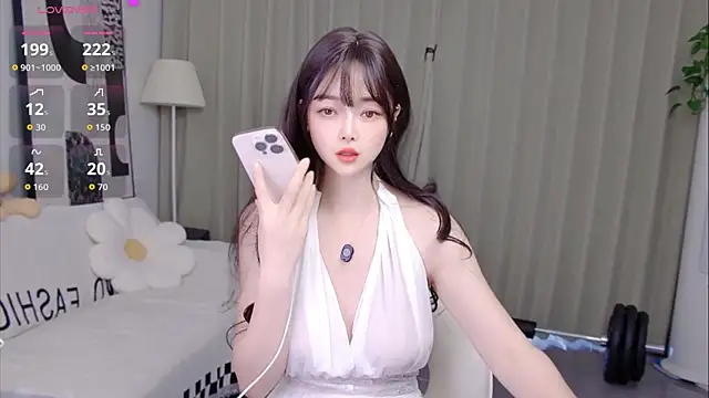 uikyy1 online show from 04/26/26, 08:12