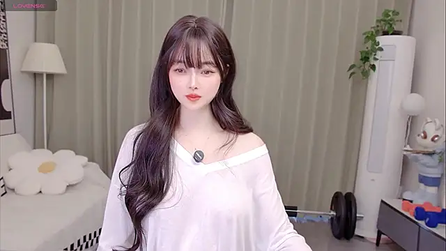 uikyy1 online show from 04/30/26, 08:31