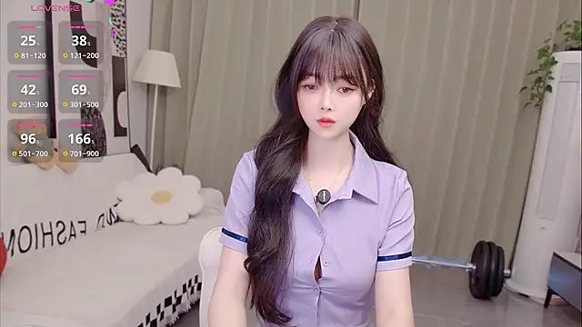 uikyy1 online show from 06/11/26, 07:39