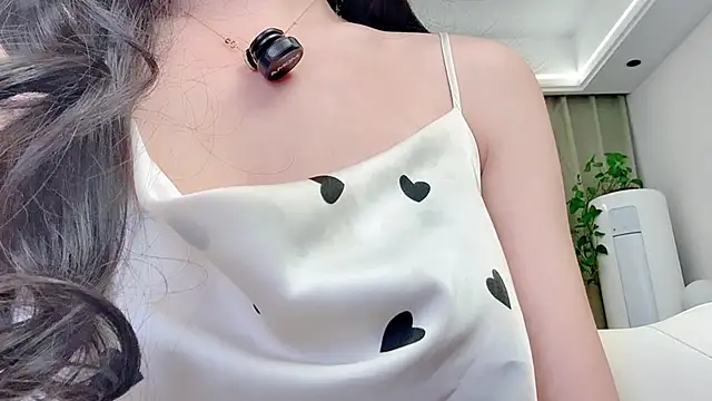 uikyy1 online show from 06/12/26, 01:10