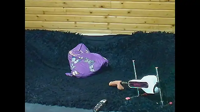 Snapshot of Anais_Mariaa chatting on 11/04/25, 07:46 Anais Mariaa online show from 11/04/25, 07:46