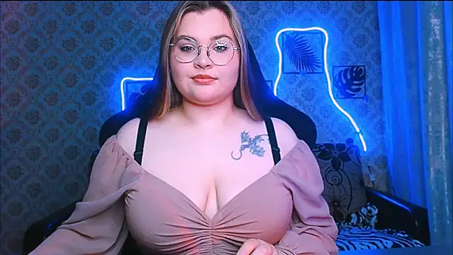 InLoveWithLife26 online show from 06/25/26, 07:07