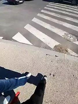 Snapshot of HitShelf chatting on 01/12/26, 11:15 HitShelf online show from 01/12/26, 11:15