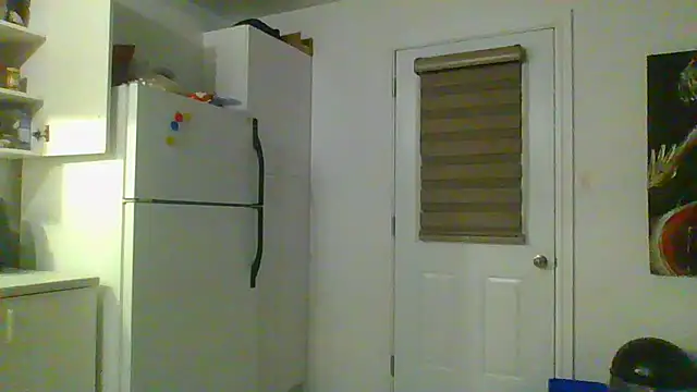 Snapshot of ironleg69 chatting on 10/18/25, 12:02 ironleg69 online show from 10/18/25, 12:02