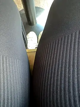 HiddenHoneyLDN online show from 11/08/25, 01:44