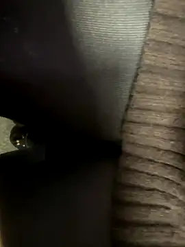 HiddenHoneyLDN online show from 11/28/25, 10:18