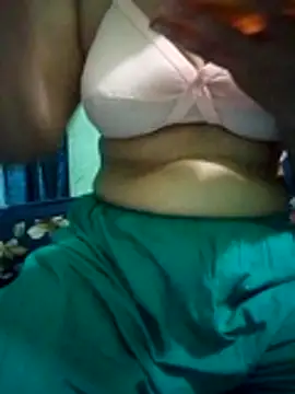 Snapshot of Maria_Mahi chatting on 01/09/26, 03:15 Maria Mahi online show from 01/09/26, 03:15