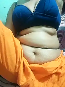 Snapshot of Maria_Mahi chatting on 02/24/26, 05:00 Maria Mahi online show from 02/24/26, 05:00