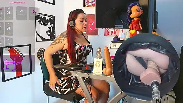 leidydi223 online show from 04/27/26, 02:37