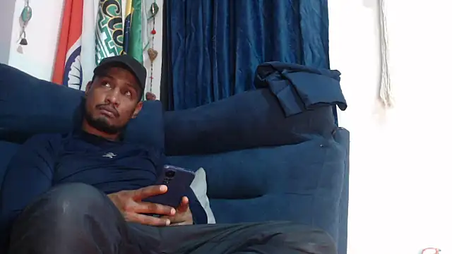 Snapshot of ElCaballeroNegro24 chatting on 02/04/26, 03:12 ElCaballeroNegro24 online show from 02/04/26, 03:12