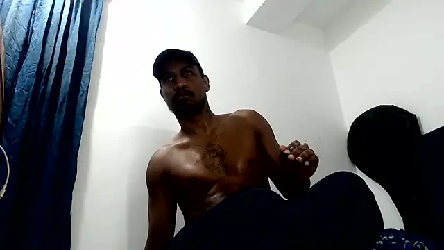 Snapshot of ElCaballeroNegro24 chatting on 06/12/26, 05:23 ElCaballeroNegro24 online show from 06/12/26, 05:23