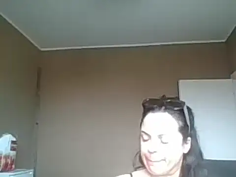 Snapshot of ITALIANASISIXX chatting on 03/18/26, 11:57 ITALIANASISIXX online show from 03/18/26, 11:57