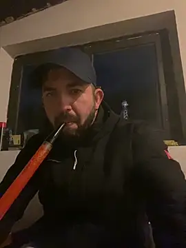 Snapshot of andrey1887 chatting on 11/02/25, 04:31 andrey1887 online show from 11/02/25, 04:31