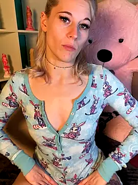 TheRealJessyLey online show from 11/07/25, 08:09