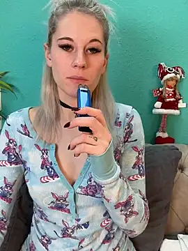 TheRealJessyLey online show from 11/26/25, 07:42